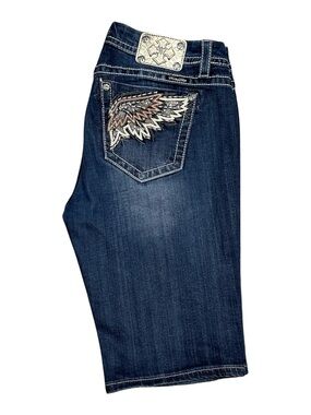 Miss Me Curvy Bermuda Denim Shorts size 31 Angel Wings pockets